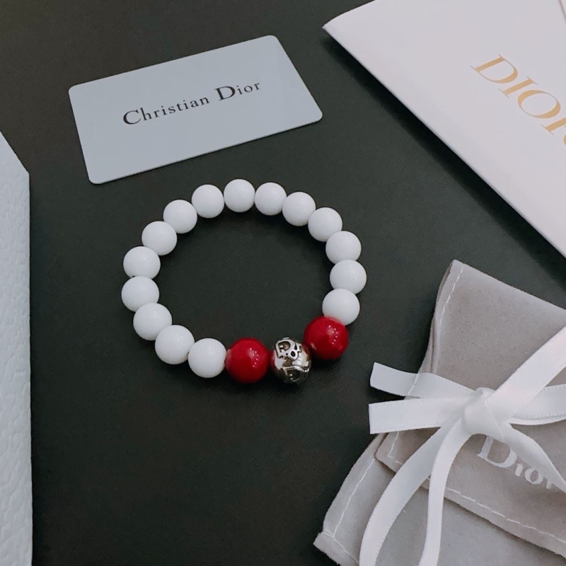 chr1st1an D10r bracelets